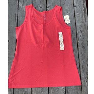 NWT St. John’s Bay tank top, coral, XL
